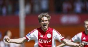 PSG : Mika Godts a déjà donné son accord, l'Ajax Amsterdam ferme la porte