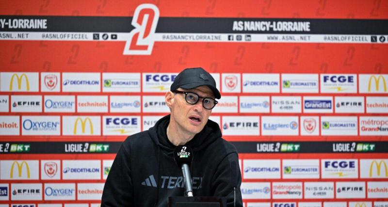 Ligue 2 : la liste complète des 18 entraîneurs de la saison 2026-2027