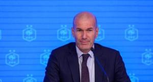 Équipe de France : Zinédine Zidane honoré à Marseille après son arrivée sur le banc des Bleus