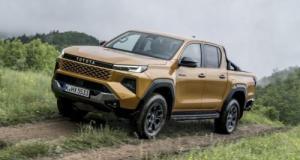 Toyota Hilux : le pick-up passe au diesel micro-hybride, voici son prix