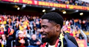 Lens : Serge Aurier est le nouvel entraîneur adjoint des U15