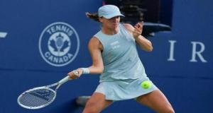 WTA : Iga Swiatek n’est plus qu’à trois trophées d’un exploit monumental