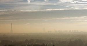 La pollution à Paris force l'Île-de-France à restreindre la circulation avec effet immédiat