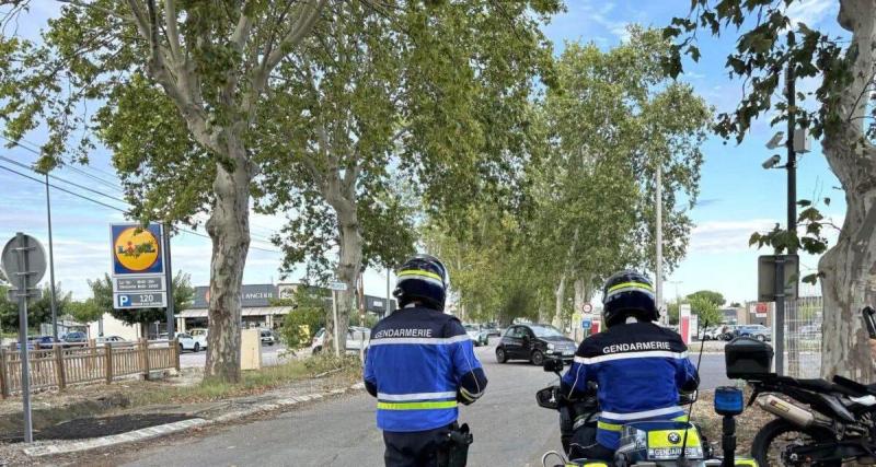 Pris en faute sur l'A6, il roulait à plus de 150 km/h : ce que les gendarmes lui ont proposé à la place de l'amende va vous surprendre ‎