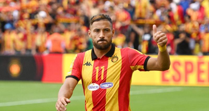  - Insolite - Algérie : Youcef Belaïli enfin libéré, il craque les fumigènes pour fêter la nouvelle