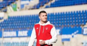 Ligue 1 : Brendan Chardonnet (Brest) va manquer le début de saison, Strasbourg vise un défenseur et confirme une vente