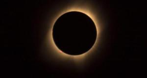 Eclipse solaire du 12 août, des centaines d'automobilistes verbalisés pour une raison particulière