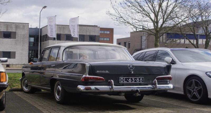 Elle roule depuis 40 ans avec la même Mercedes : sa voiture affiche désormais 831 000 km