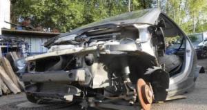 Sa voiture est dépouillée deux fois en sept mois : elle décide de déménager