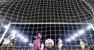 MLS : scène irréelle aux États-Unis, un bébé s'introduit sur la pelouse en plein match !