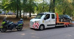 183 km/h au lieu de 110, sans contrôle technique ni plaque valide : ce jeune conducteur pensait faire la course… les gendarmes avaient d'autres plans pour lui