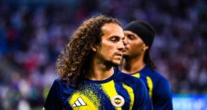 OL-Fenerbahçe : Guendouzi répond aux sifflets lyonnais par un doigt d’honneur