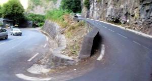 ‎Route de Cilaos : Ces 4 comportements dangereux recensés chaque jour sur la RN5 aux 400 virages
