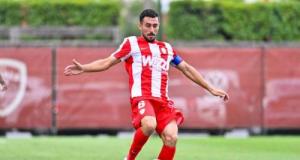 Ligue 3 : le coup de canon de Cédric Gonçalves (Cannes) face au Puy-en-Velay
