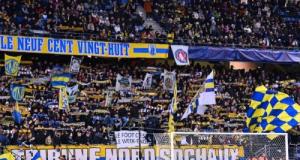 National 2 : des supporters rentrent sur le terrain, un match de la 1ère journée interrompu après une échauffourée
