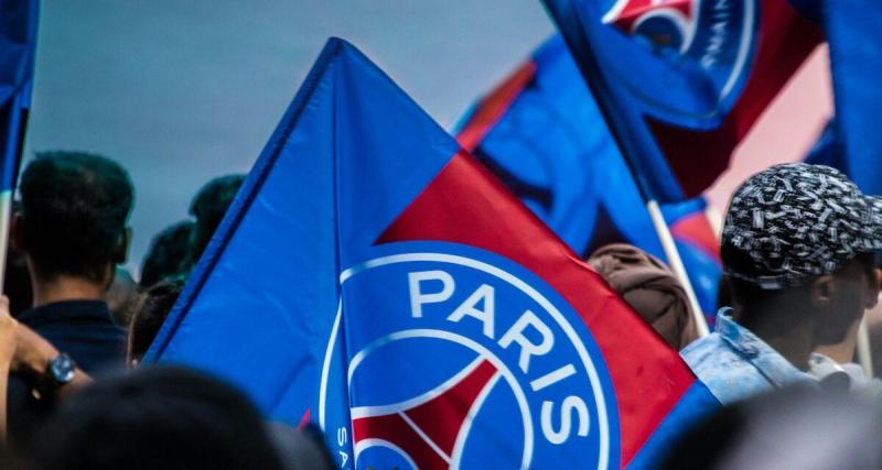 Une star du PSG au volant d’une voiture inattendue : la scène hilarante fait le tour de la Toile ! (vidéo)