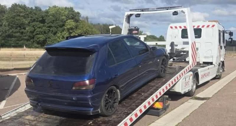 175 km/h au lieu de 110 : l'excès de vitesse lui offre un trajet en dépanneuse qu'il n'avait vraiment pas prévu