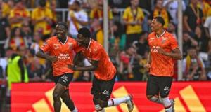 Lorient s'offre un gros coup à Lens, le Racing battu pour la deuxième fois consécutive