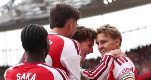 Arsenal renverse Chelsea pour recoller à Manchester City en tête de la Premier League