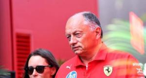 Ferrari : Montoya incite les hauts dirigeants à réagir pour éviter que la situation entre Leclerc et Hamilton dégénère, Vasseur ne suffira pas seul