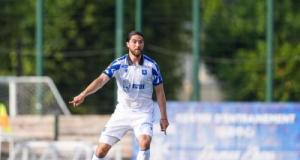Ligue 1 : l’OL annonce l’arrivée d’un défenseur central, Auxerre confirme un départ à l’étranger
