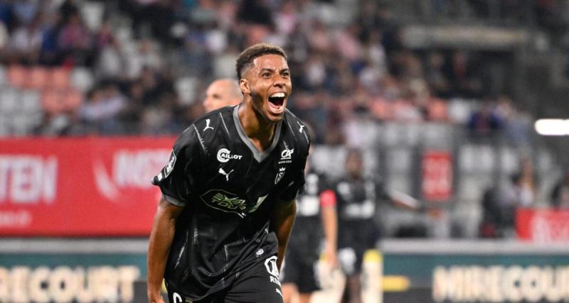  - Ligue 2 : Reims grimpe sur le podium, le DFCO s'arrache, Montpellier sauvé par Saint-Luce !