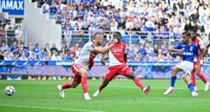 Ligue 1 : grâce à un bijou de Brunner, Monaco évite le pire et sauve un point à Strasbourg