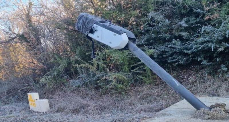 Radar tourelle incendié pour la 7e fois : « J’espère qu’il n’y aura pas d’accident », alerte l’élu qui ne croit plus en rien
