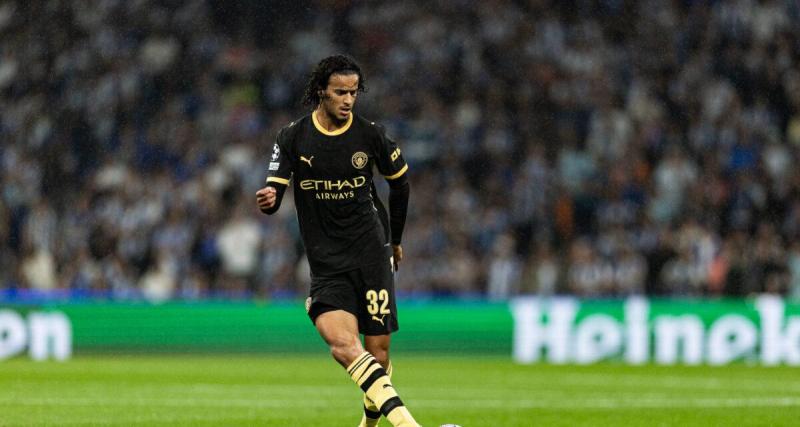  - "Il ne fait pas 18 ans, plutôt 25 ou 26 ans" ... Bouaddi choque déjà tout le monde à Manchester City