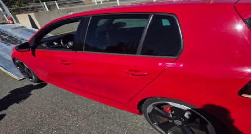 256 km/h sur une route à 90, à 2h du matin : sa Golf GTI saisie, son permis retiré sur le champ... La route à pied va être bien longue