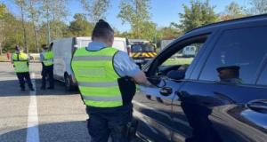Contrôlé pour des stupéfiants, il repasse en voiture devant les policiers quelques minutes plus tard