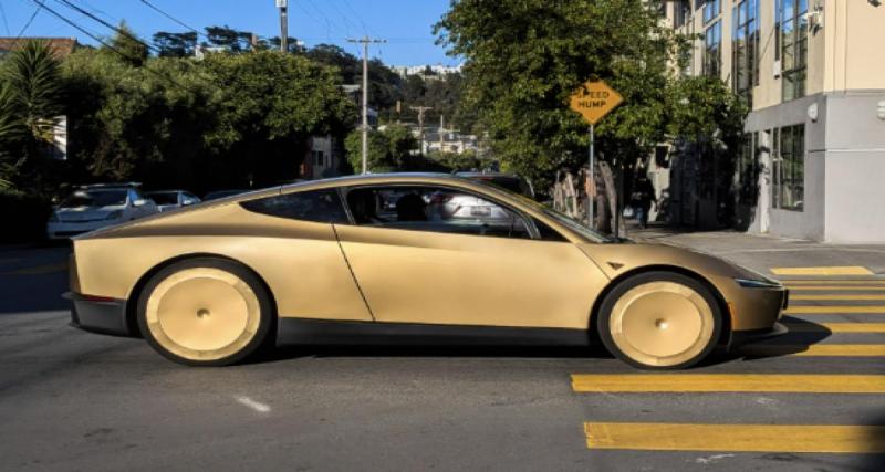 Tesla risque une lourde amende à cause de son robot taxi Cybercab : des normes non respectées dans le viseur