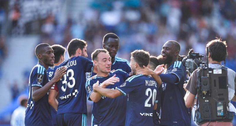 Le Paris FC bat logiquement Strasbourg et monte provisoirement à la deuxième place de la Ligue 1