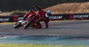 Nouvelle Ducati Desmo450 SM, la super supermotard de compétition ?