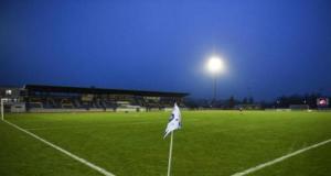 Foot Amateur : des cables électriques sectionnés, un stade privé de lumière