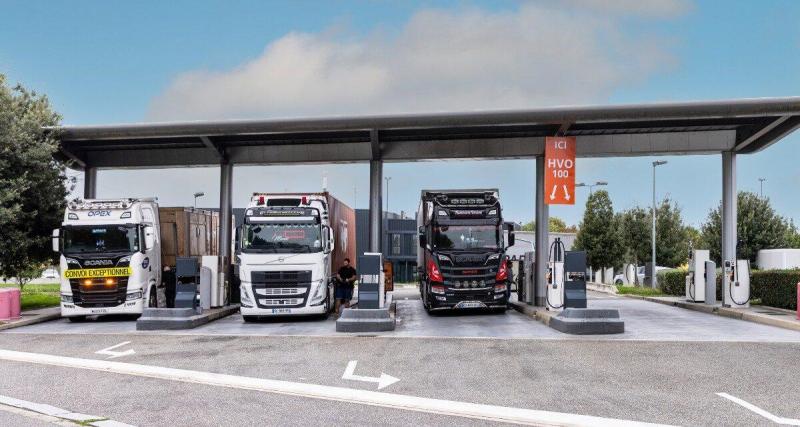 Les transporteurs routiers menacent de 'descendre dans la rue' après les mesures du gouvernement