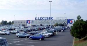 Il force un Leclerc, décide de faire sa lessive à l’intérieur avant de voler une voiture