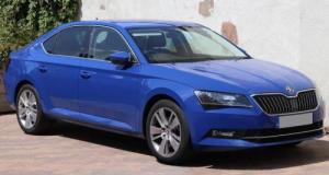 Cette Škoda Superb parcourt 2 831 km avec un seul plein de diesel