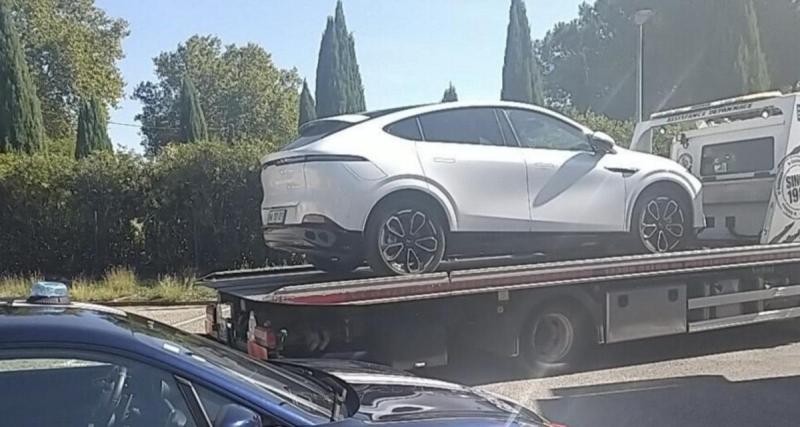 Flashé à plus de 180 km/h au volant de son SUV, il termine à la fourrière quelques instants plus tard