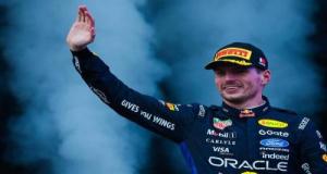 Grand Prix de Bahreïn : Verstappen rejoint Schumacher et Hamilton dans un cercle très fermé à Sepang