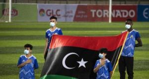 Scène virale lors d'un Libye-Tunisie en U20 avec des Libyens qui sautent et hurlent contre le corps arbitral