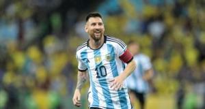 Argentine : records battus, discours en larmes, stade en feu... les adieux sublimes de Lionel Messi