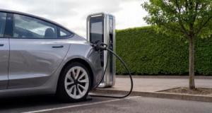 Voiture électrique : comment fonctionne réellement la recharge ?