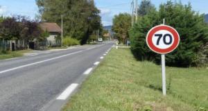 Il place un faux panneau 70 sur une route limitée à 50 et génère en trois jours un conflit avec plus de 400 automobilistes