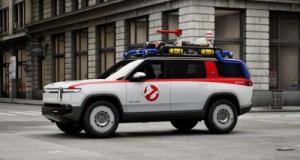 Rivian rend hommage à Ghostbusters, un mode Halloween arrive pour les usagers