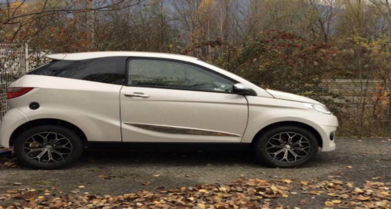 Alcoolisé au volant de sa voiture sans permis, il finit dans un champ