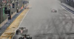 Grand Prix de Singapour : Verstappen remporte une course sprint catastrophique au niveau des abandons, doublé de Ferrari sur le podium !