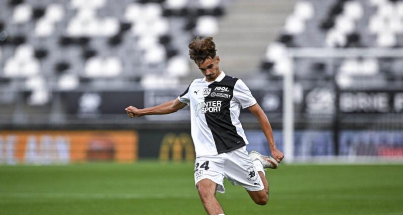 Coupe de France : le magnifique coup-franc d’Enzo Somon (Amiens) à Abbeville