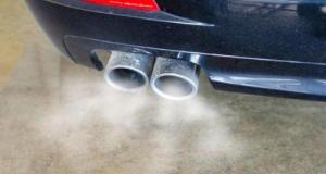 Pollution, les prix des carburants toujours pas assez hauts ?