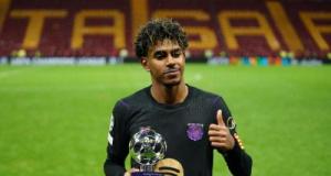 Barça : "Je ne sais pas comment le qualifier", Yamal s'amuse de son tourne de magie à Galatasaray